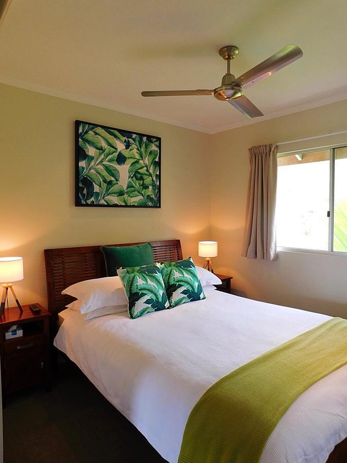 Watersons At Airlie Central Apartments Airlie Beach Exterior photo